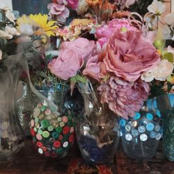 Bulk 16  Vases with Artificial Flowers