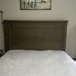 Wood bed frame