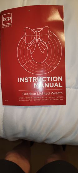 48" Pre-lit Outdoor Wreath, New 