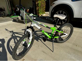 Haro FL-20 Mountain Bike