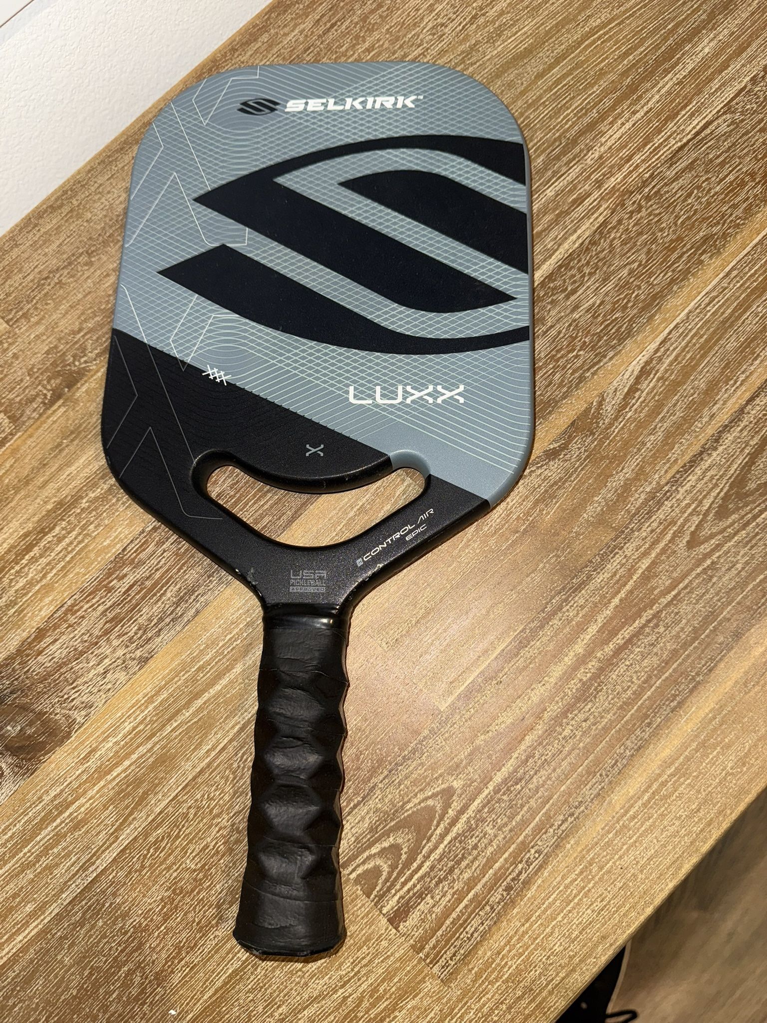 Selkirk Luxx
