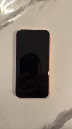 iPhone XR UNLOCKED