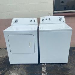 WHIRLPOOL TOPLOAD WASHER AND DRYER GAS SET