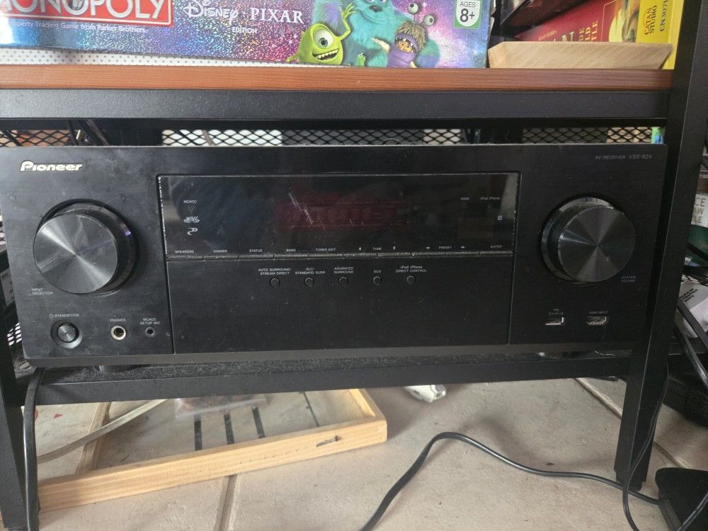 Full Surround Sound Setup (6 Speakers And An Amp) 