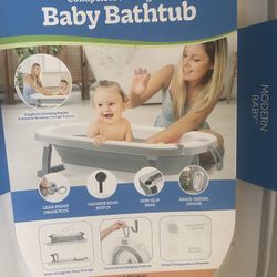 Baby Bath Tub, Wash cloths, Towels, Bath Pad 