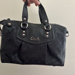 Like New Coach Black Satchel Handbag 