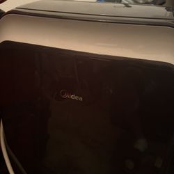 Midea Portable Air Conditioner 