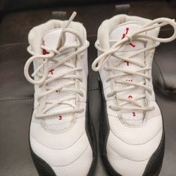 Jordan Retro 12's (Size 1y) Excellent Condition Like New