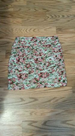 Floral print skirt