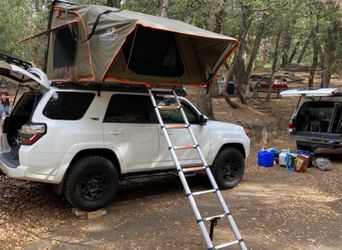 Alpha Rooftop Tent w/ annex - tuff stuff