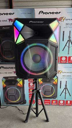 Pioneer 15-Inch 700-Watt Party Speaker with Microphoen and Stand!