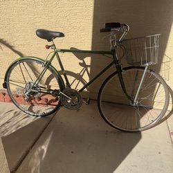 Vintage green schwinn suburban mens bike bicycle