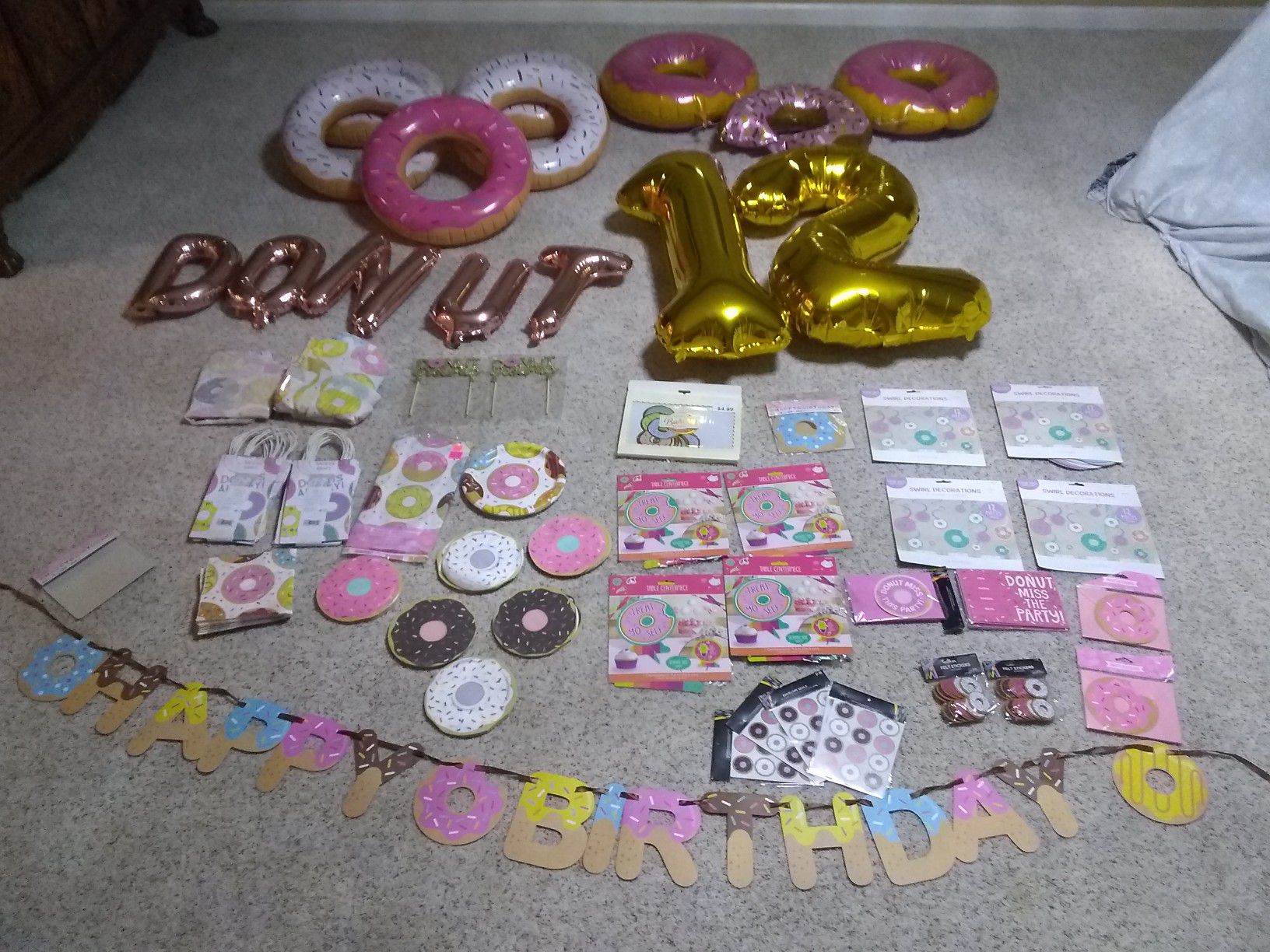 Donuts birthday decorations. Everything u need all for $55