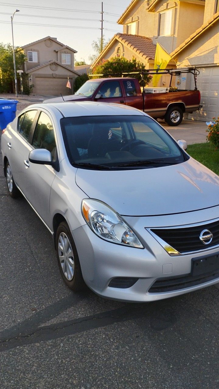 2012 Nissan Versa