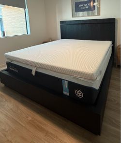 Restoration Hardware Bezier Panel King Bed Frame