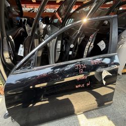 2013 - 2017 Honda Accord Front Door Driver Side LH Black J336 