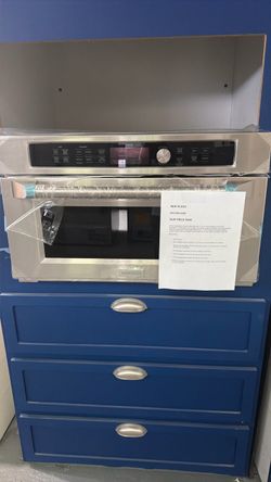 Electric wall oven
