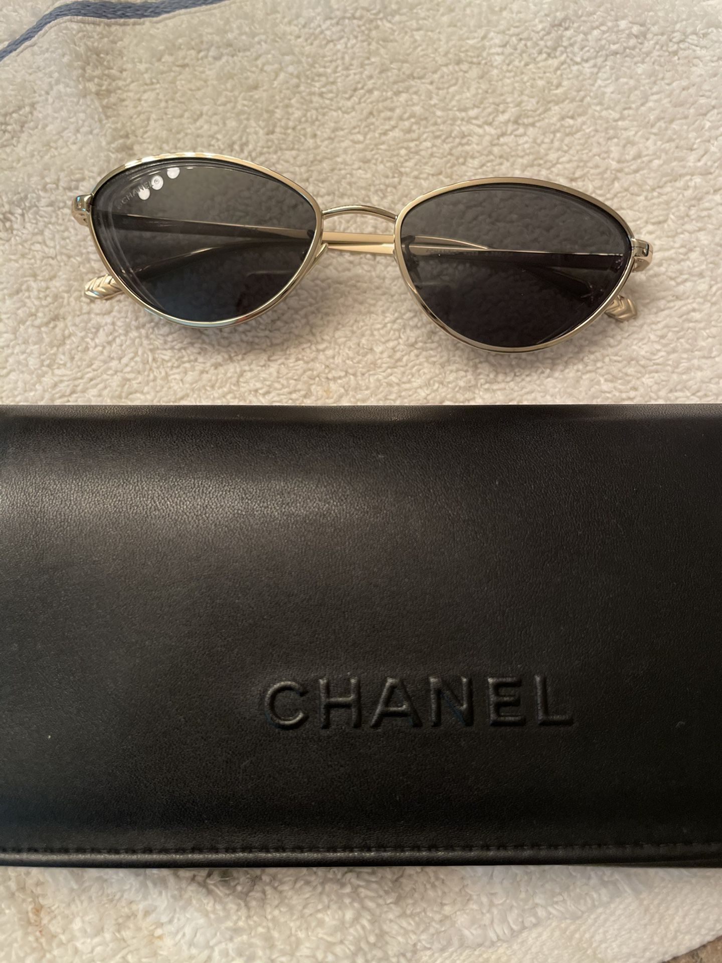 Authentic Chanel Sunglasses for Sale in Lacey, WA - OfferUp