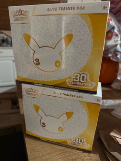 Pokémon 30th Celebration Elite Trainer Box
