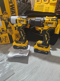 20 volt max 2 tool brushless power tool combo kit with soft case