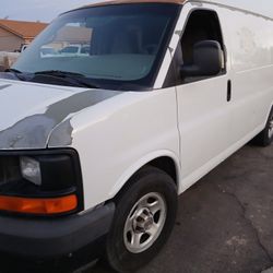 2004 Chevrolet Express