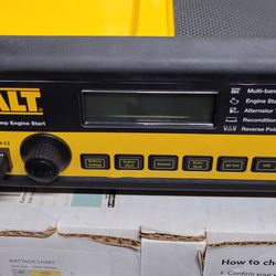 Dewalt 30 amp battery charger