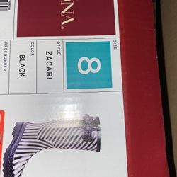 Rain Boots Size 8