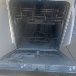 Whirlpool Gold Series Dishwasher