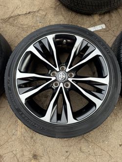 Toyota Corolla 17”
