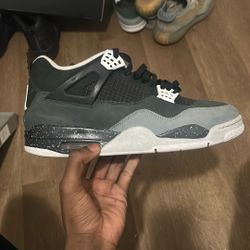 Jordan 4 Fear