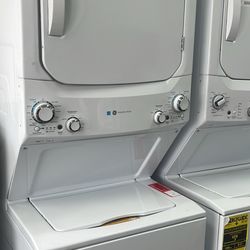 Only $1099 For GE Unitized Spacemaker Of 3.9 Cu Ft Capacity Washer Top & 5.9 Cu Ft capacity Gas Dryer Bottom