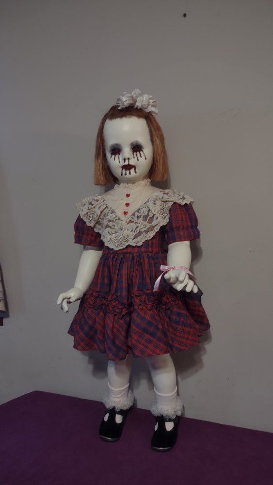 One Of A Kind 35" Creepy Horror Doll "Patti Plague"