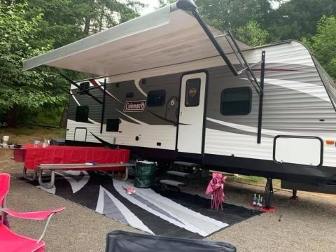 2018 Coleman Lantern 262BH