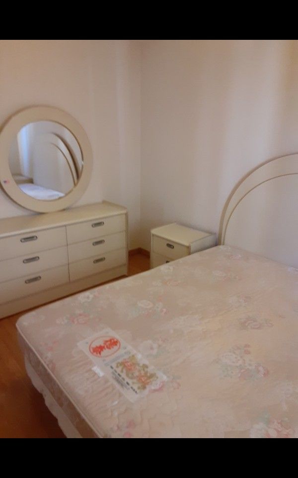 Bedroom Set $125