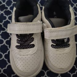 Size 6 Carter's Tennis Shoes 