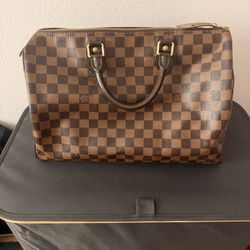 Authentic Louis Vuitton Speedy 30