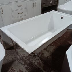 Freestanding Bathtubs Different Styles And Sizes Starting At $399 & Up 