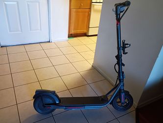 F8maxx electric scooter