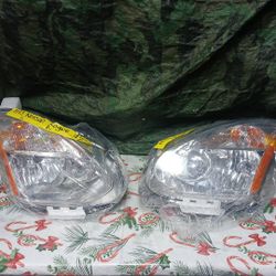 2011-13 Nissan Rogue L&R Headlight Regular 