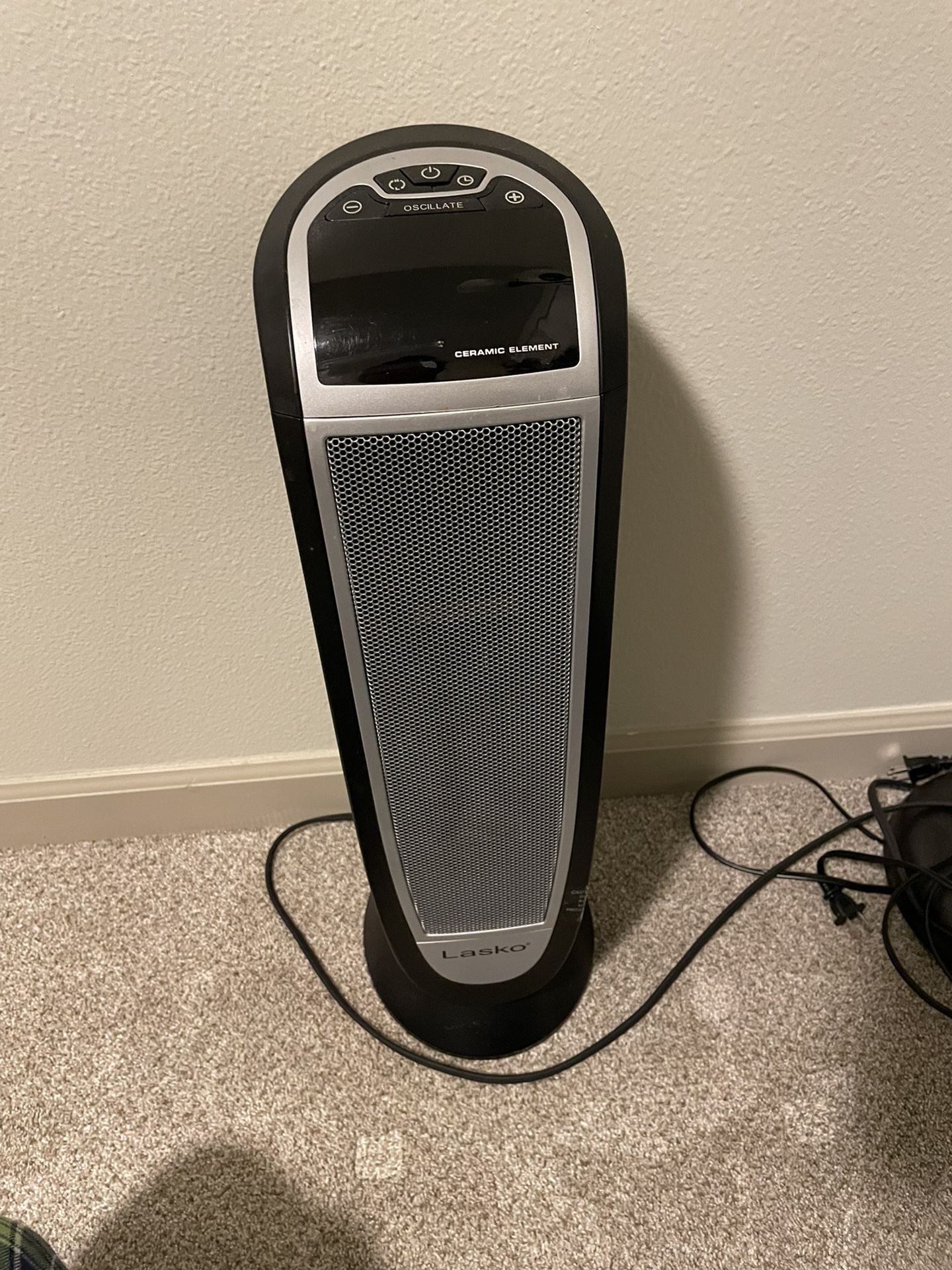 Oscillating Portable Heater -Lasko 