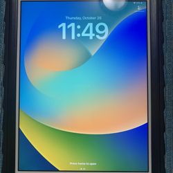 Apple iPad 6th Generation 32GB Unlocked Like New!