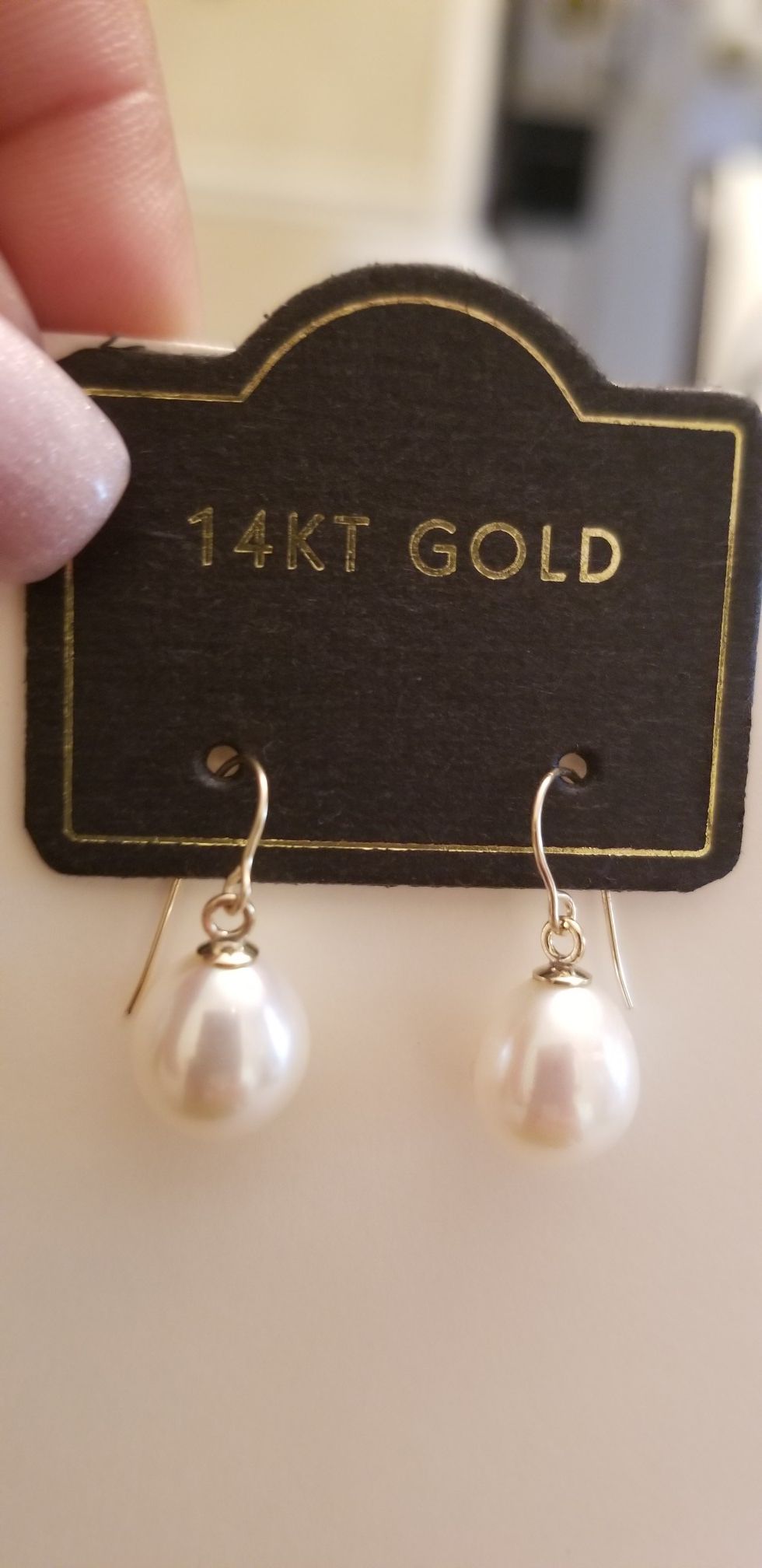 14kt gold 10mm natural pearls earrings