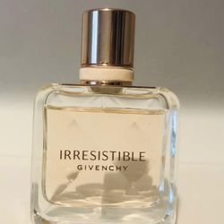 Women Irresistible Givenchy