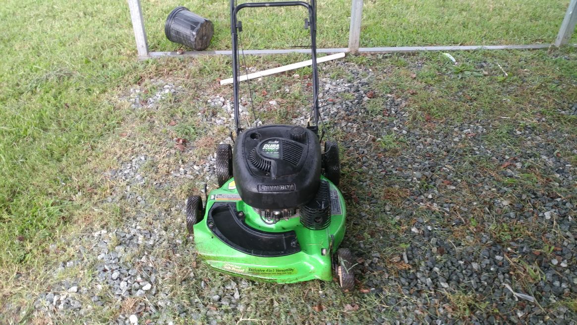 LAWN BOY SILVER PRO DURA FORCE 6.5HP 2 CYCLE COMMERCIAL GRADE ENGINE MOWER