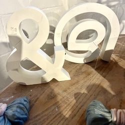 White Signature Signs 