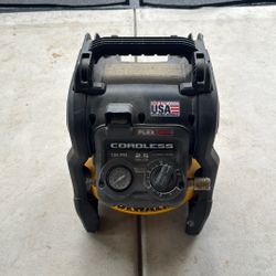 60v DeWalt Compressor 2.5Gal