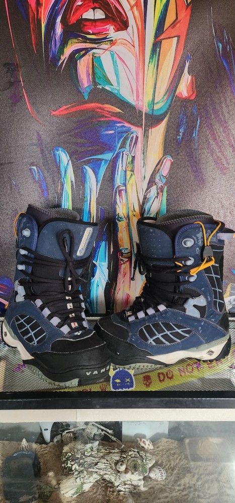 Vans Omni Navy Snowboard Boots Size 8
