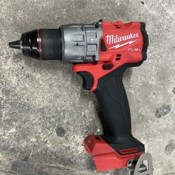 Milwuakee Fuel M18 1/2in Hammer Drill (tool Only) 