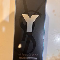 Yves Saint Laurent Y Eau de Toilette Spray 3.3 fl oz Natural Spray, Can negotiate price.