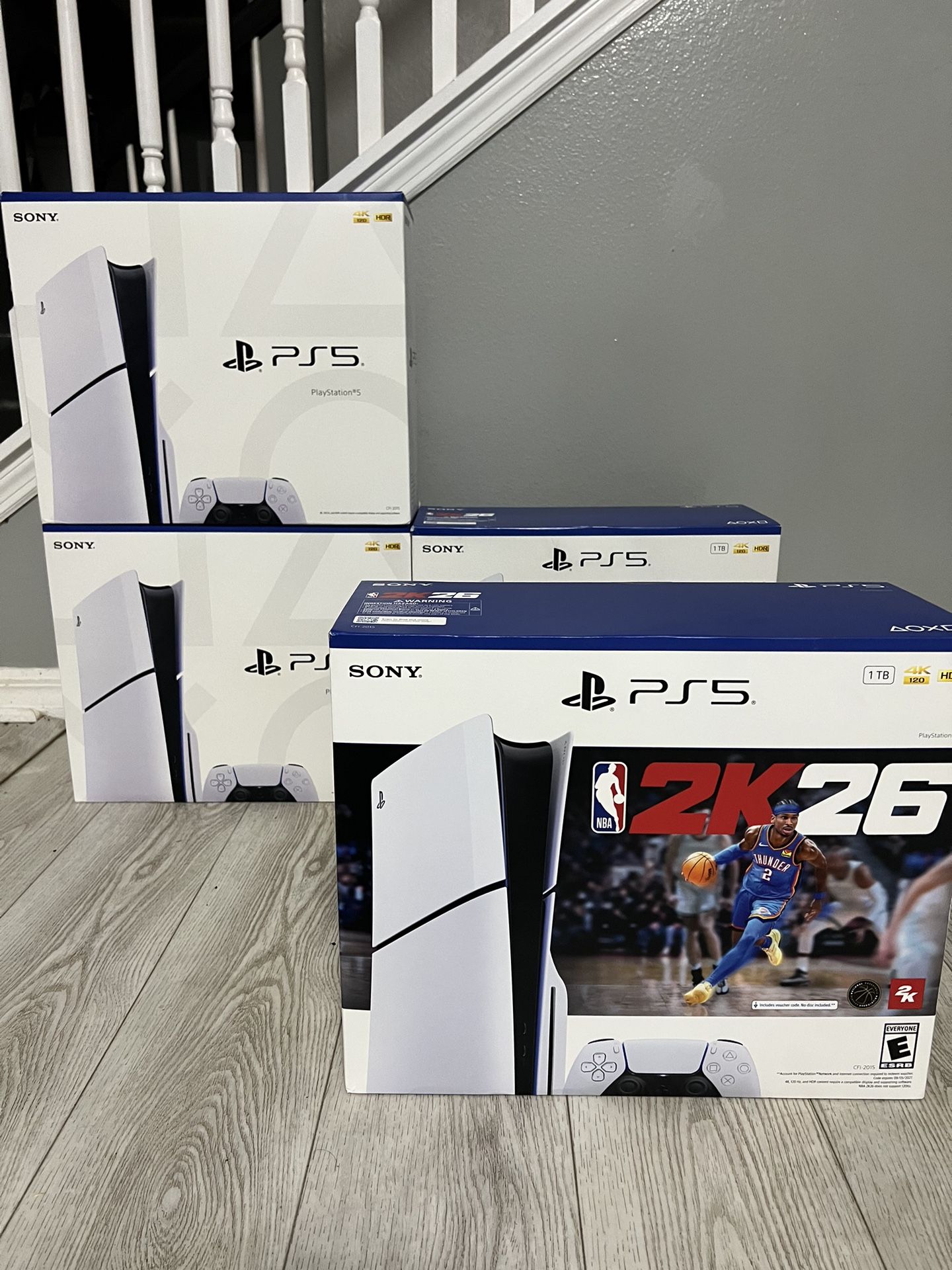 (PS5) PlayStation 5 (Brand New Sealed)
